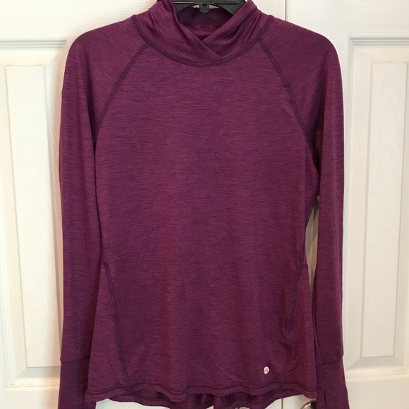 Athletic top - Picture 1 of 5